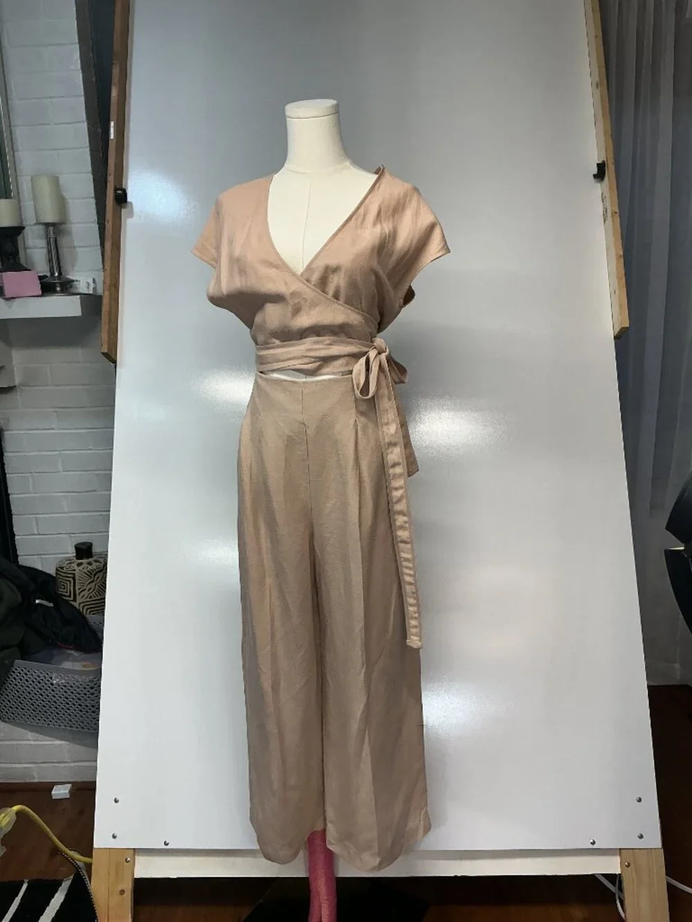 Wilfred Linen Lyocell Wrap Wide Leg Jumpsuit Size 2 Beige Neutral Resort